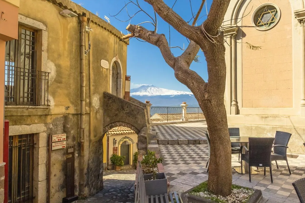 Appartamento Pippo House Giardini Naxos